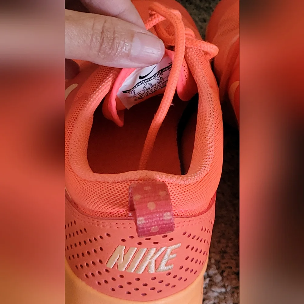 Nike Air Max Thea Orange Mid Casual Running Comfort Shoes Size 7